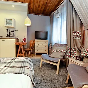  Apartman Nosalove